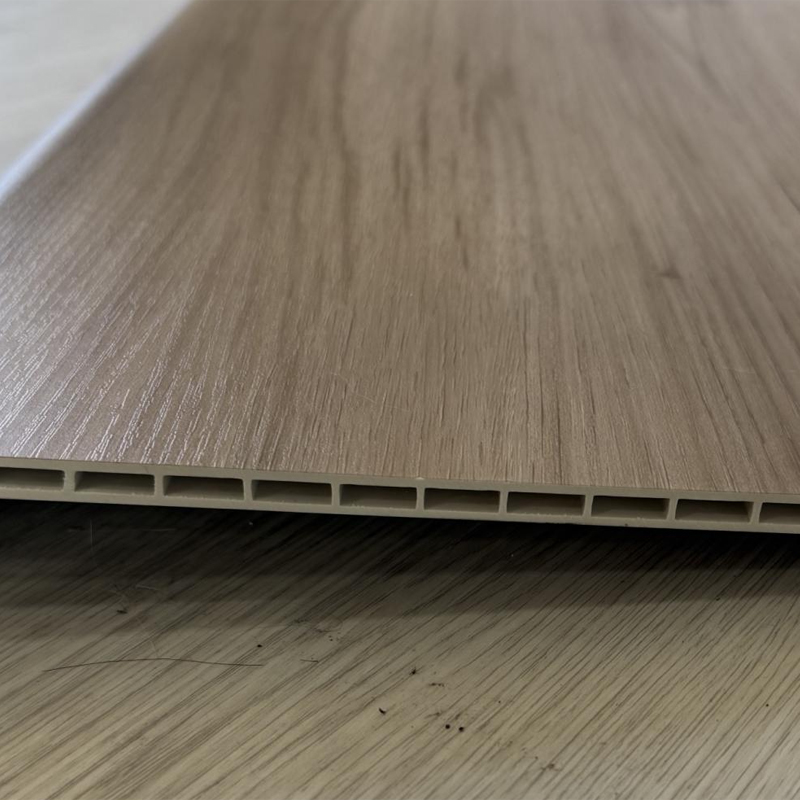 Entegre Bullnose ile Suya Dayanıklı SPC Sarma Merdiven Basamağı